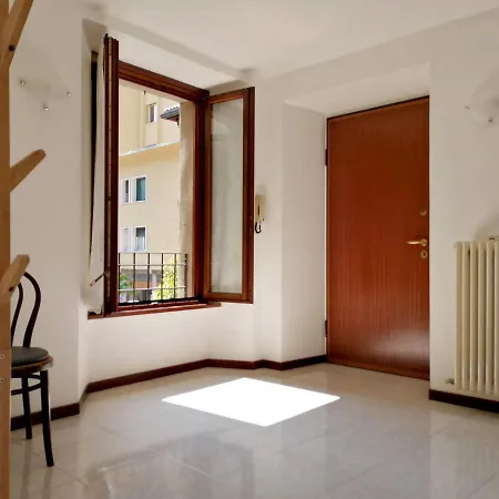 Apartment Golden Como